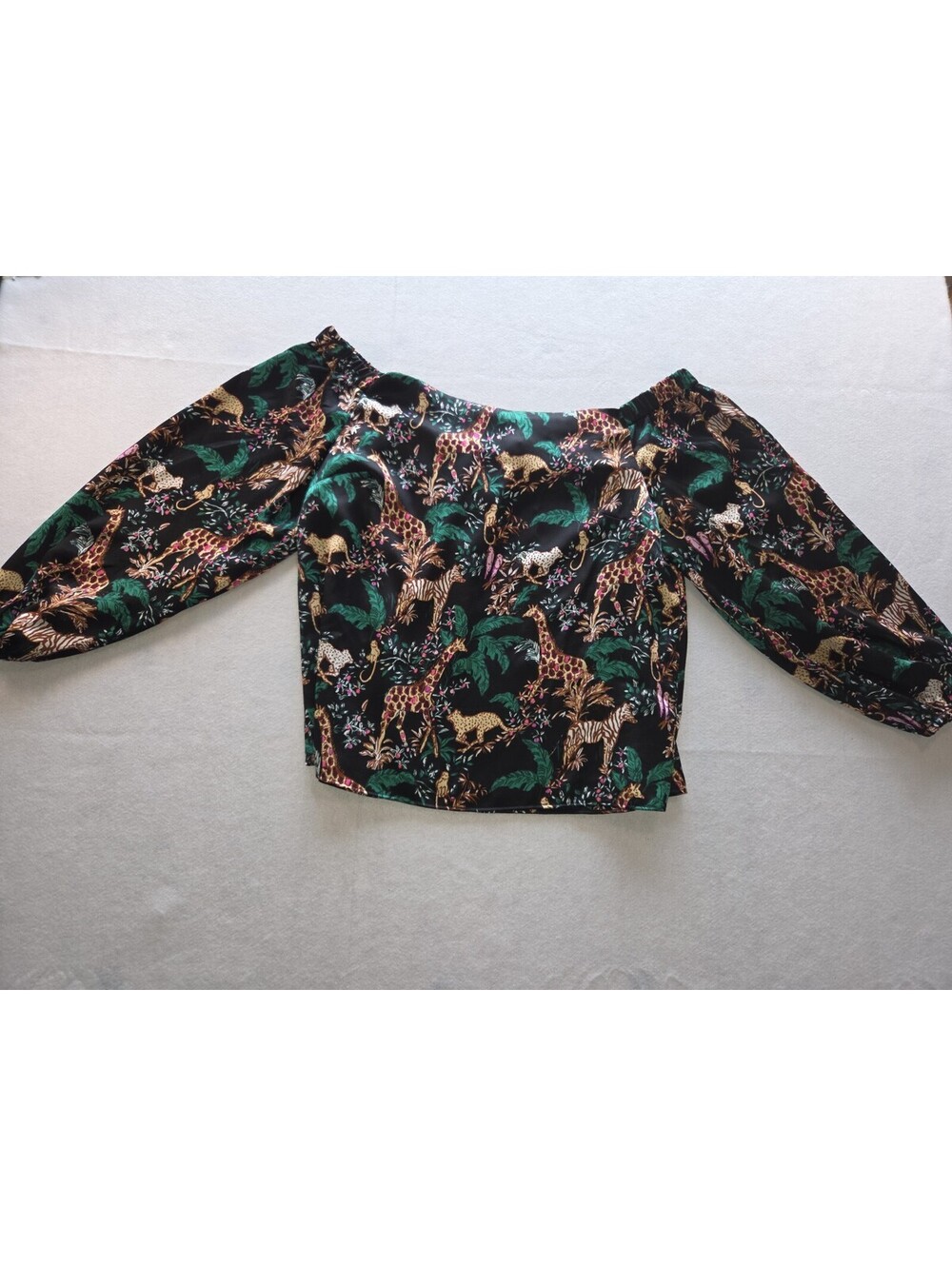 Lilly Pulitzer Off Shoulder Top Safari Africa Zebras Giraffes Cheetahs CB4 0061